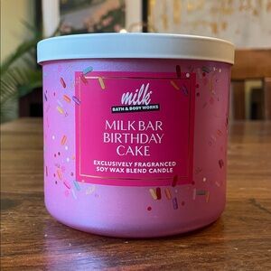 NWT Bath & Body Works MILK BAR Birthday Cake Candle B&BW